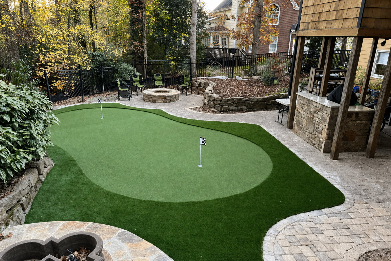 Putting green turf in Bryan, TX